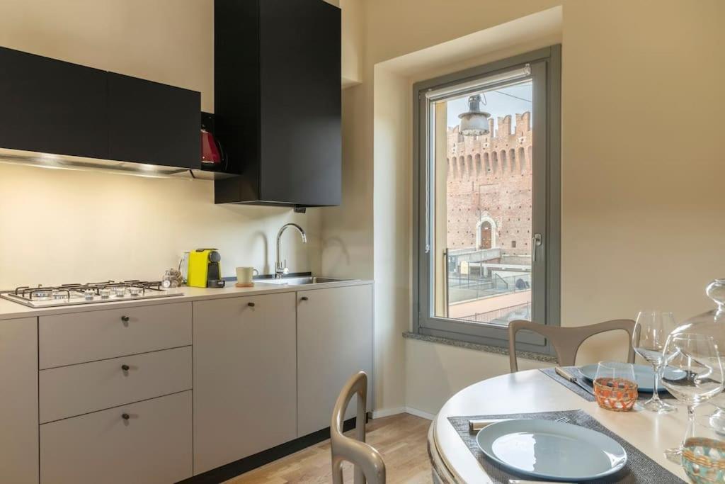 Al Castello Apartman Galliate Kültér fotó